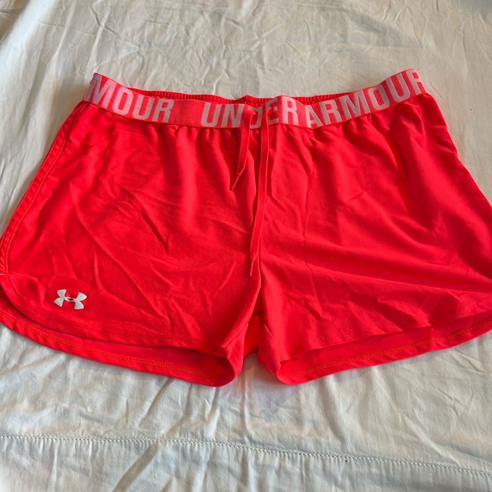 Under Armour drawstring shorts